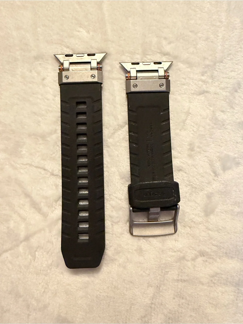 Spigen DuraPro Armor for Apple Watch Band, Durable Metal Connector Strap